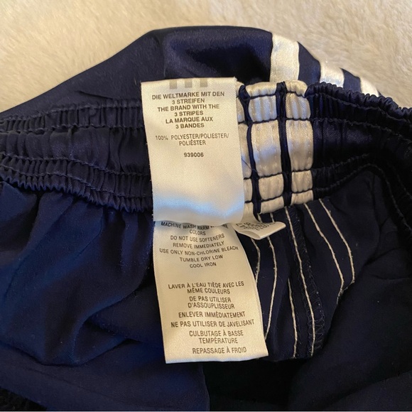 Adidas vintage 90s Y2K style navy shiny Climalite soccer shorts, size L - Picture 10 of 16